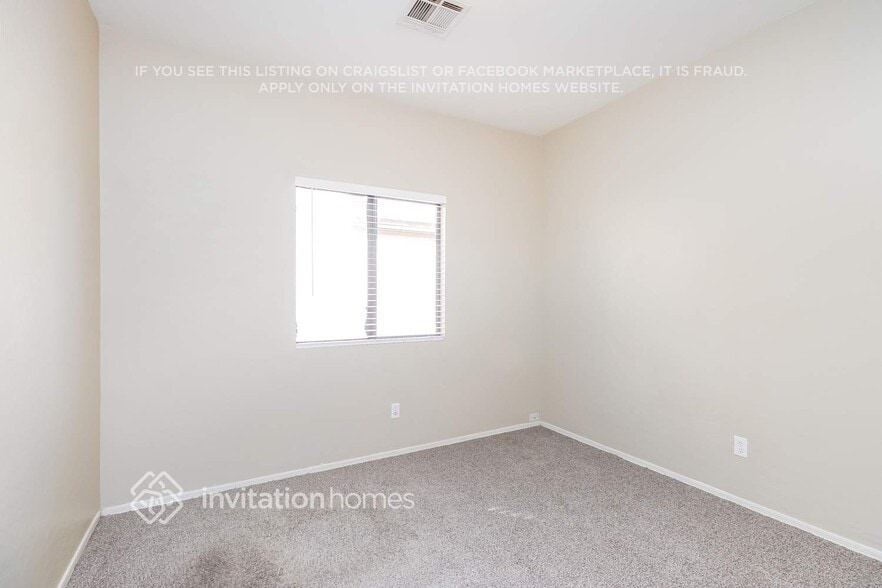 Building Photo - 907 W St Kateri Ave