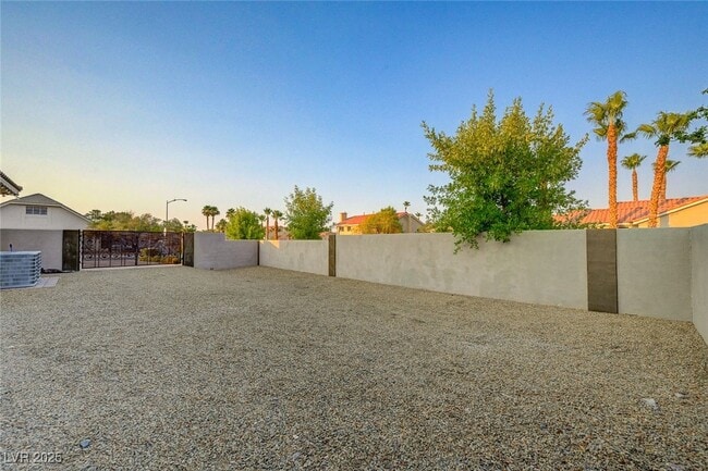 Building Photo - 5595 El Camino Rd