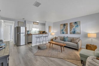 Building Photo - 312 Bream Ave