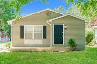 Building Photo - 222 Richie Ave