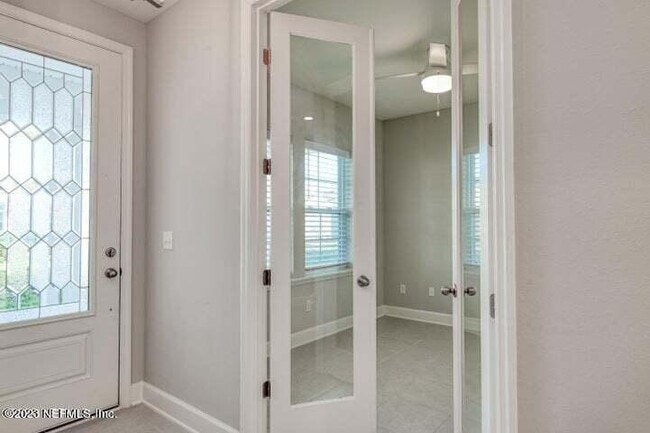 Building Photo - 55 Bluebonnet Way