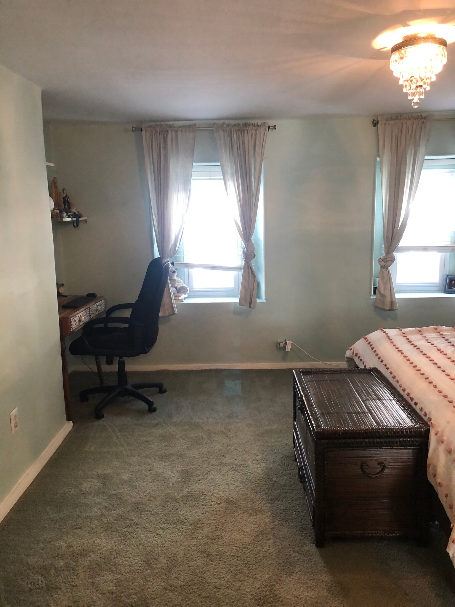 master bedroom - 4346 Cresson St