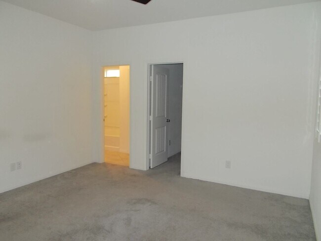Building Photo - Charming 3-Bedroom Home in North Las Vegas!