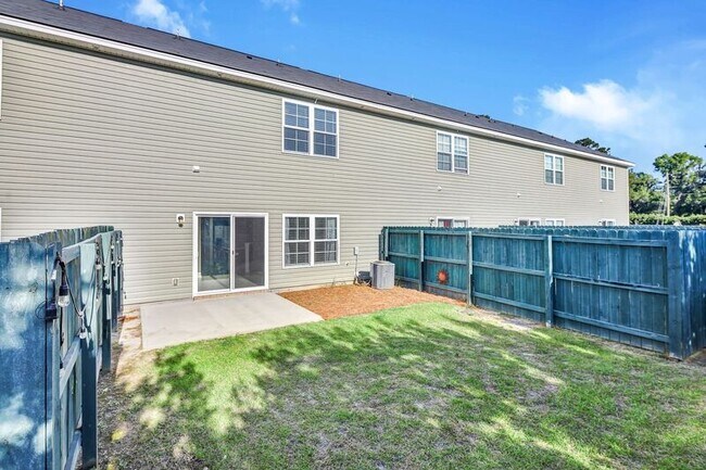 Building Photo - 285 Cantle Dr