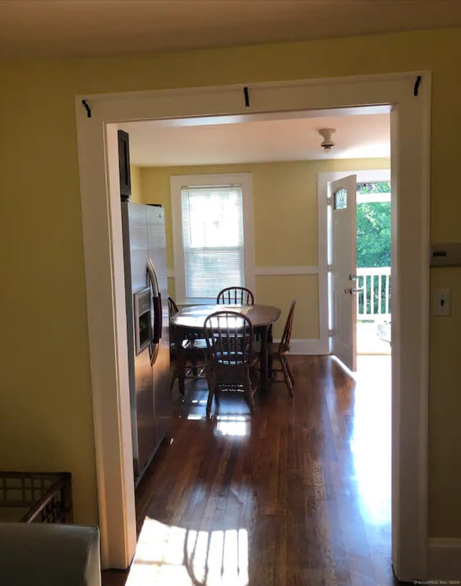 Building Photo - 75 Birdsey Ave