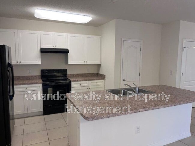 Building Photo - 4812 Riverwalk Dr