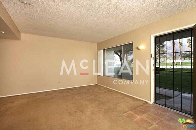 Building Photo - Spacious 4-Bedroom Condo in Indian Canyon Gardens – Palm Springs Living at Its Best!