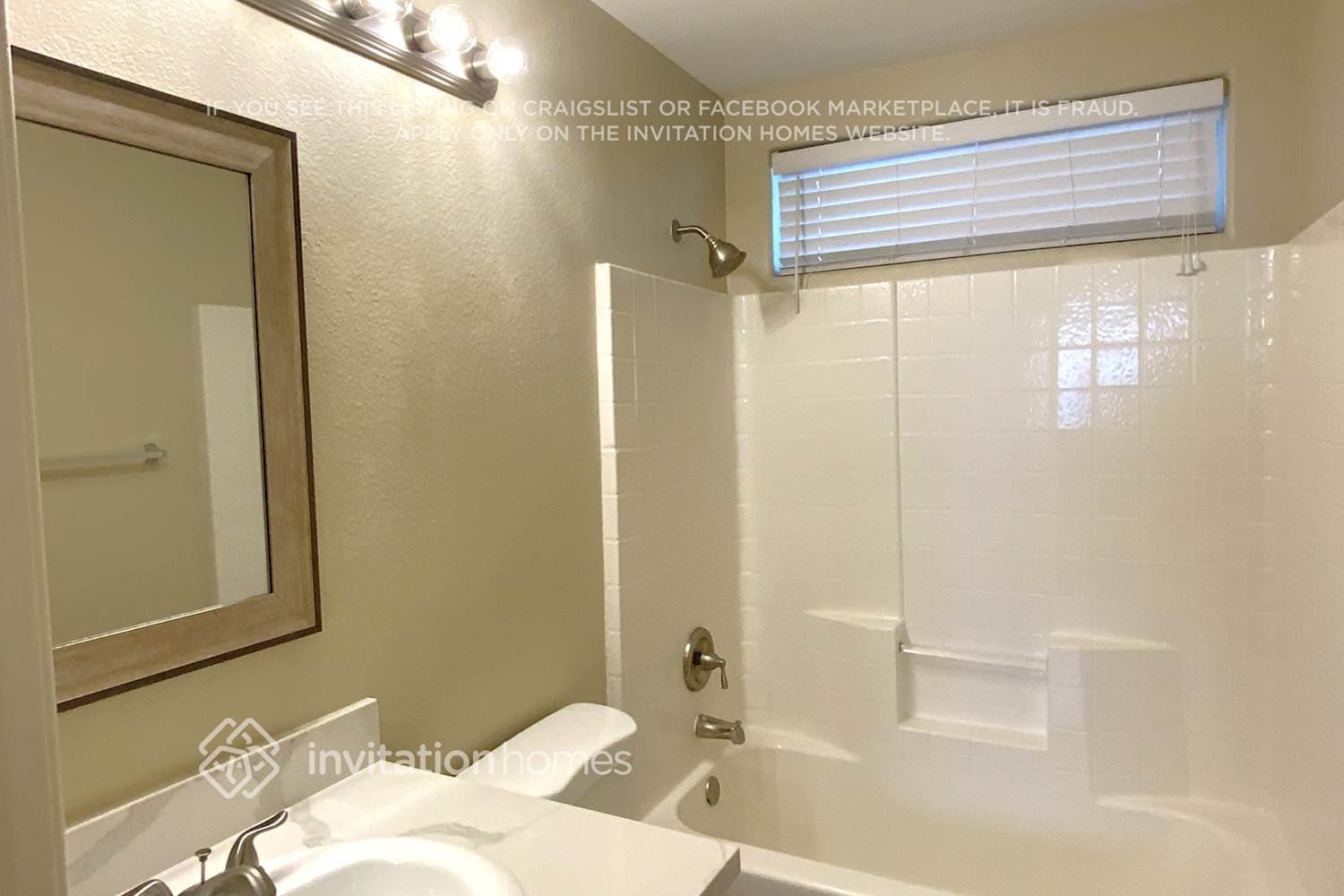 Building Photo - 5129 Piney Summit Ave