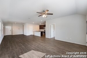 Building Photo - 2041 Rhesus