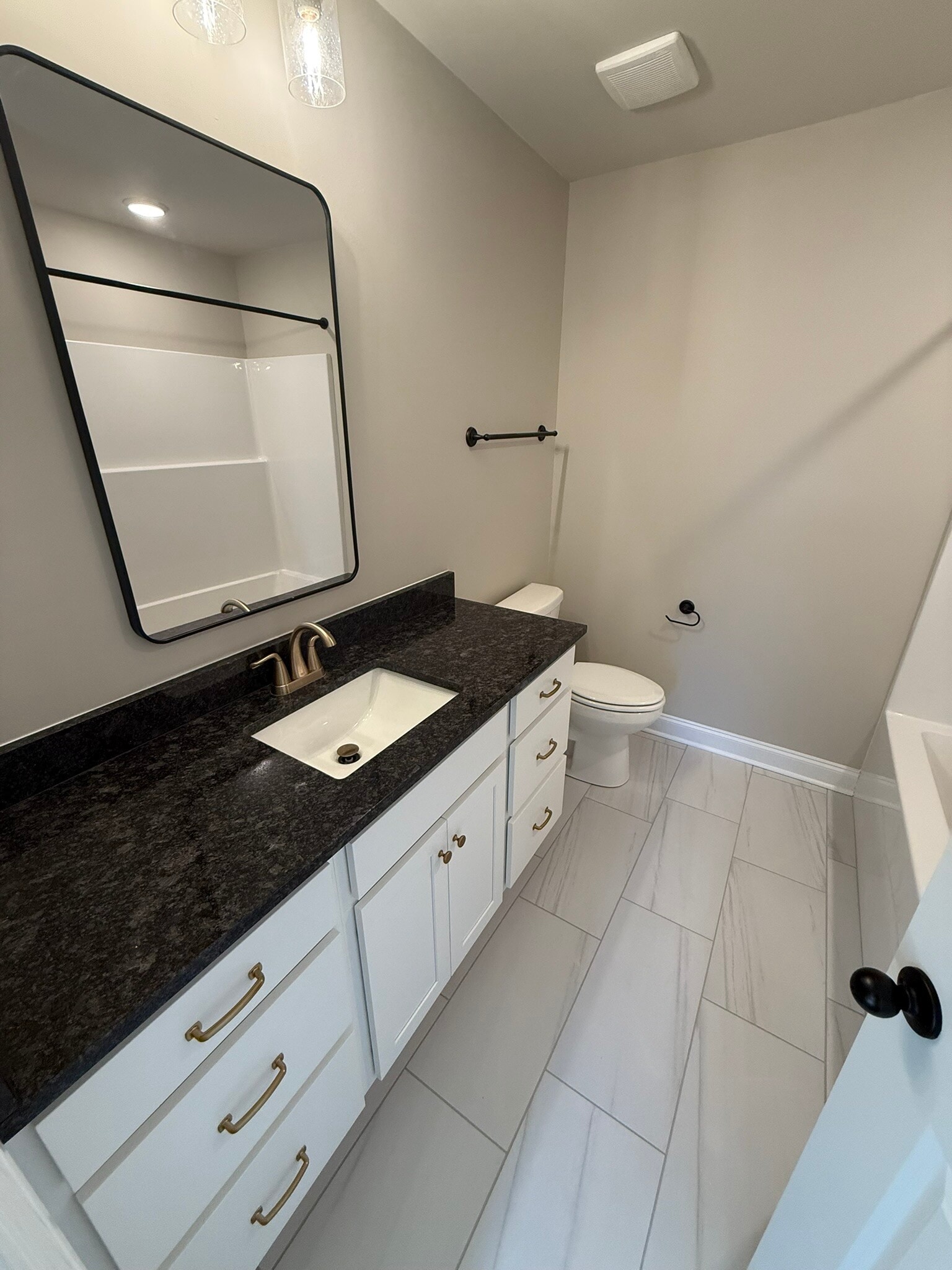 Building Photo - 713 Ewing Blvd