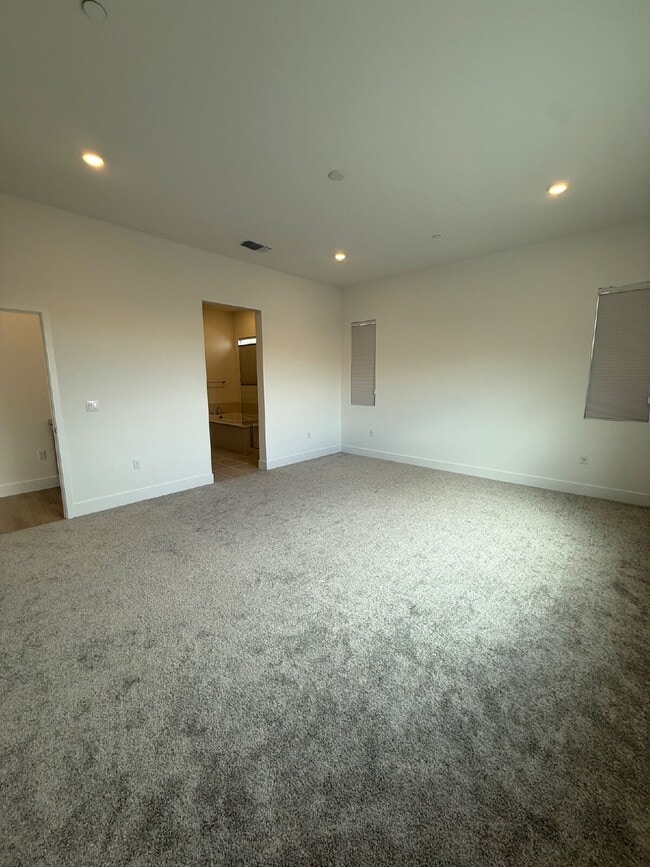 Building Photo - Brand-New 4-Bedroom Single-Story Home with Solar, Stunning Views & Open Floor Plan!