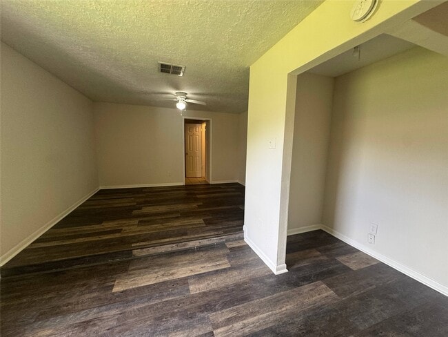 Building Photo - 22310 Goldstone Dr