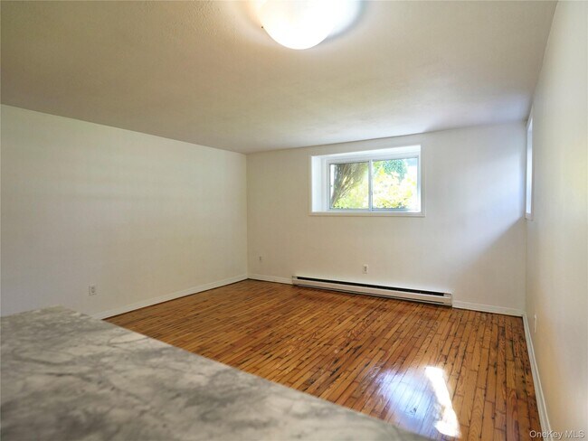 Building Photo - 2 Dunes Ln