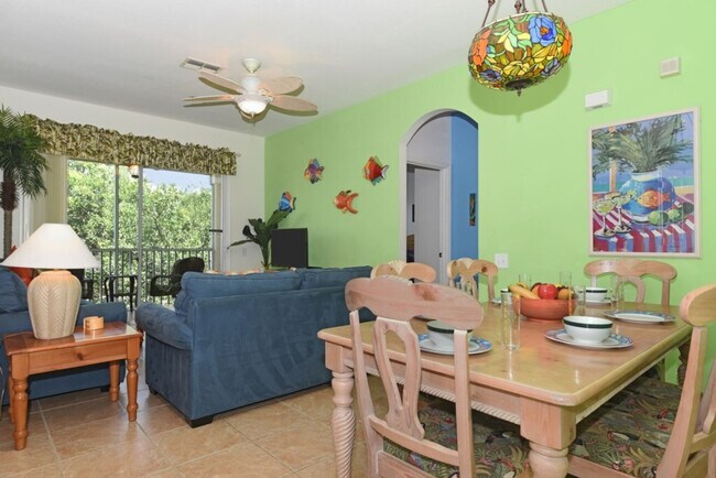 Building Photo - 2303 Butterfly Palm Way
