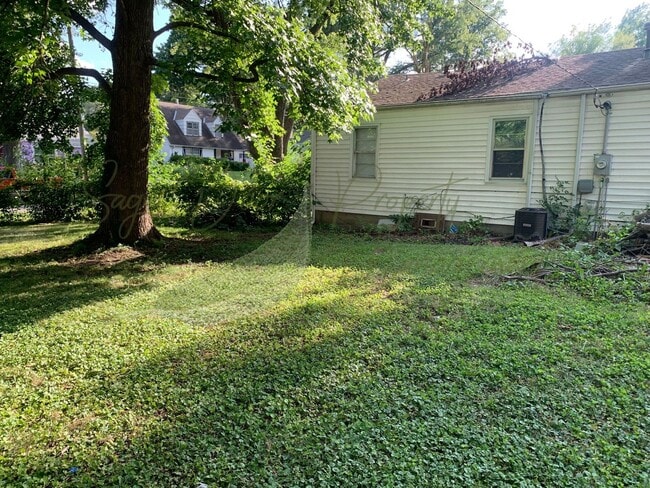 Building Photo - DESIRABLE RAYTOWN LOCATION!!!