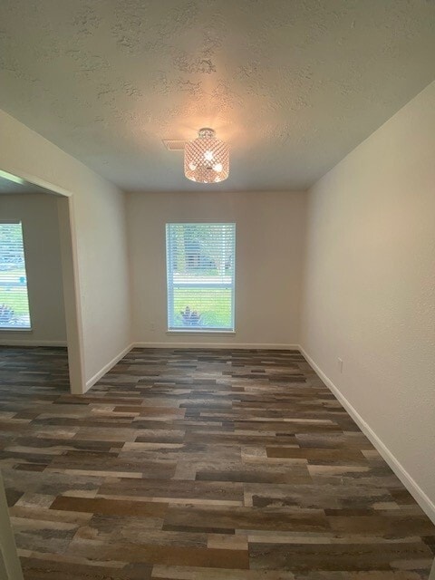 Building Photo - 3803 Regency Dr