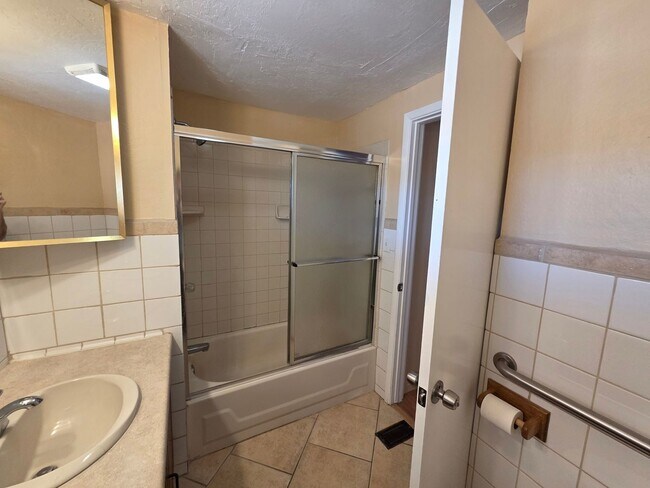 Building Photo - Queen Creek 3 bed / 2 bath on just under 5 Acres! No HOA!