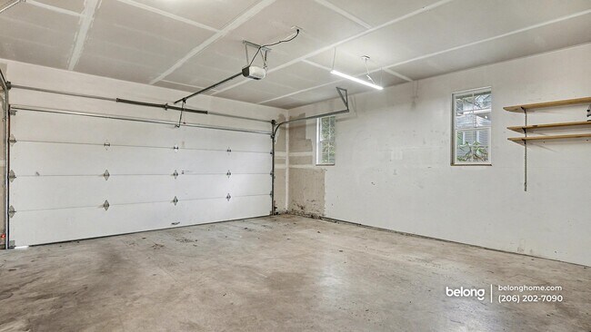 Building Photo - 15121 182nd Ave SE