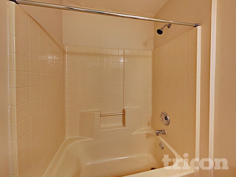 Building Photo - 3140 Byington Terrace