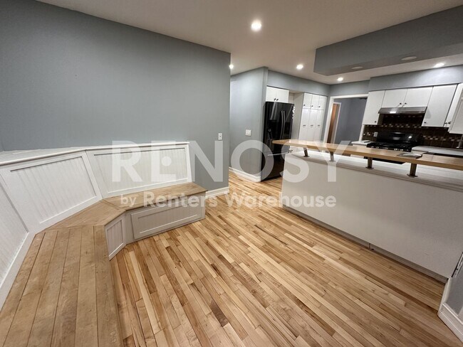 Building Photo - 13808 Frontier Ln
