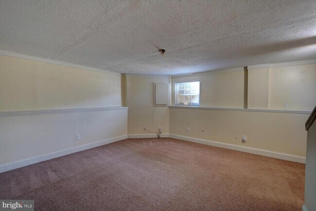 Building Photo - 112 Rosie Dr