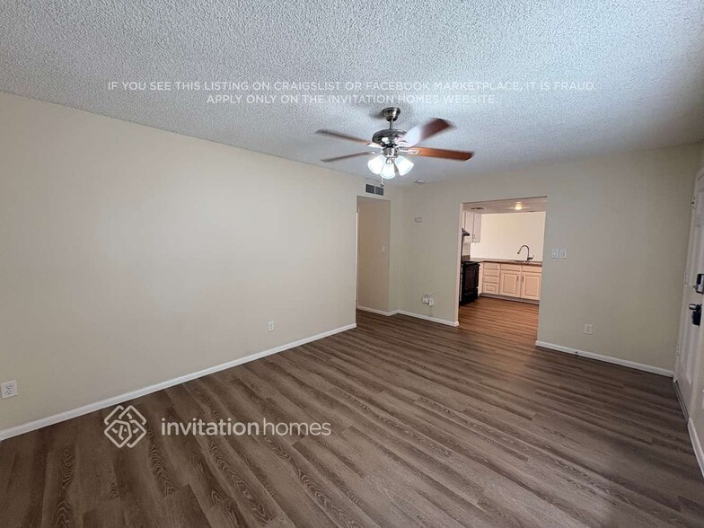 Building Photo - 7341 W Shangri La Rd