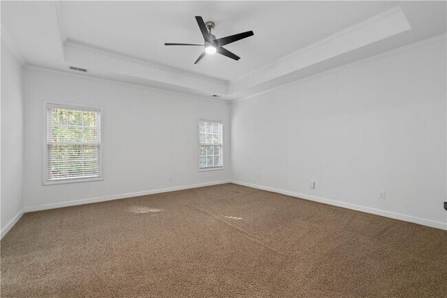 Building Photo - 6440 Century Park Pl SE