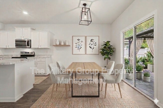 Building Photo - 7814 Meadow Walk Ln