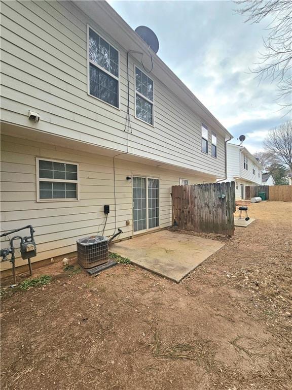 Building Photo - 3010 Fields Dr