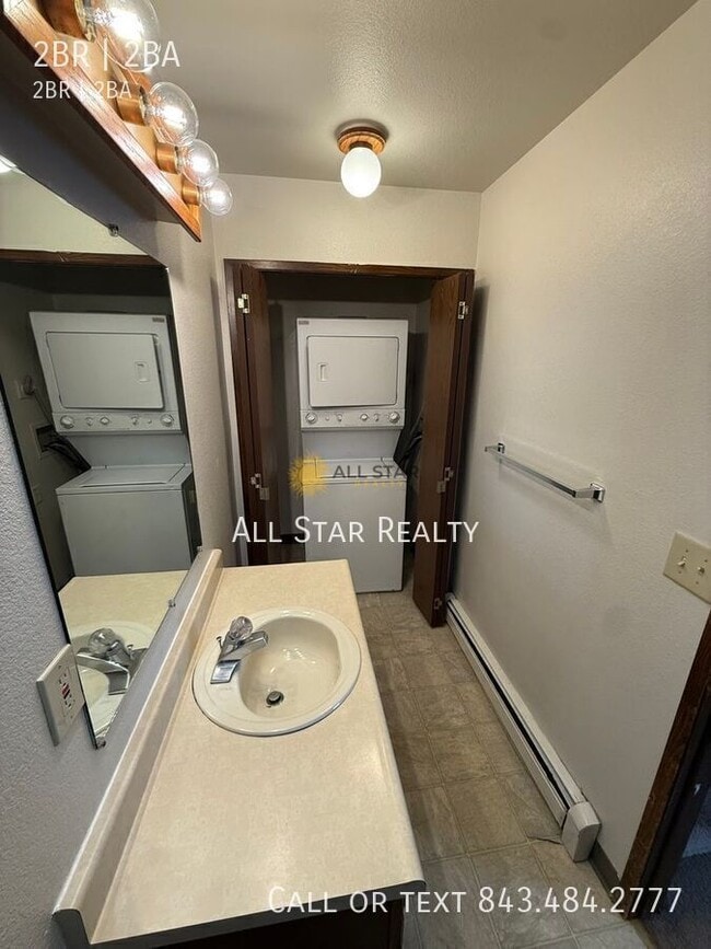 Building Photo - 7301 Woburn-1