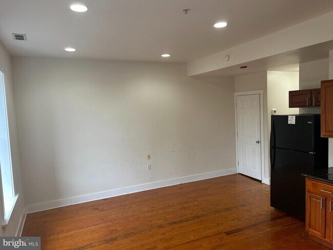 Building Photo - 1507 N 17th St
