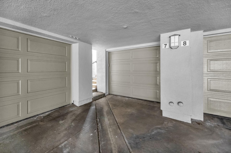 Building Photo - 5410 W 149th Pl