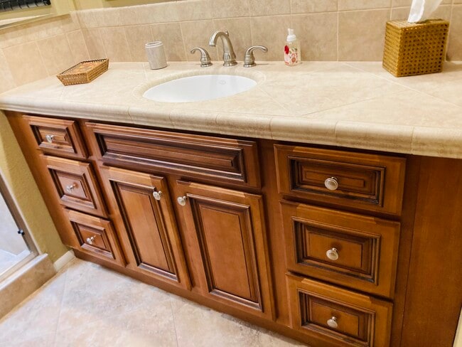 Building Photo - 40553 Pebble Beach Cir