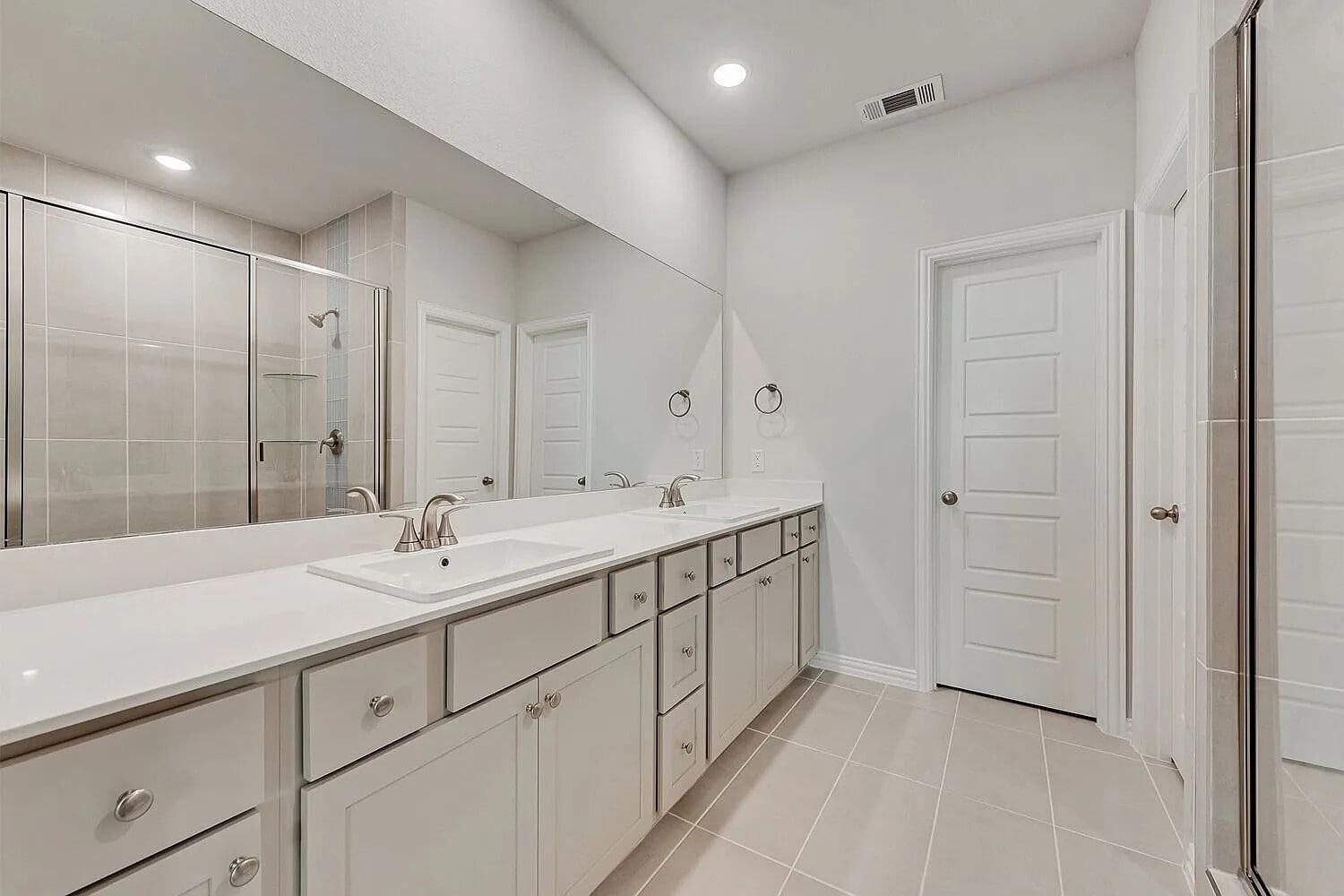 Building Photo - 4253 Willow Pond Dr