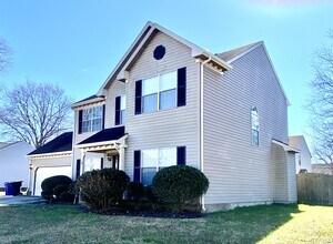 Building Photo - 5 Shoal Ct