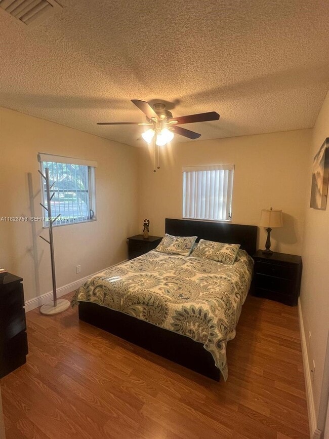 Building Photo - 18906 Schooner Dr