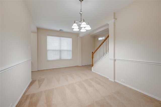 Building Photo - 1415 Ravenwood Dr