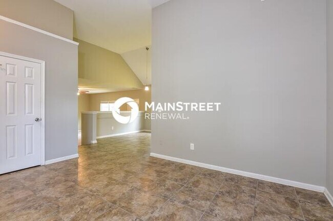 Building Photo - 3 Bedroom Pet-Friendly Home in Decatur, GA with Main Street Renewal