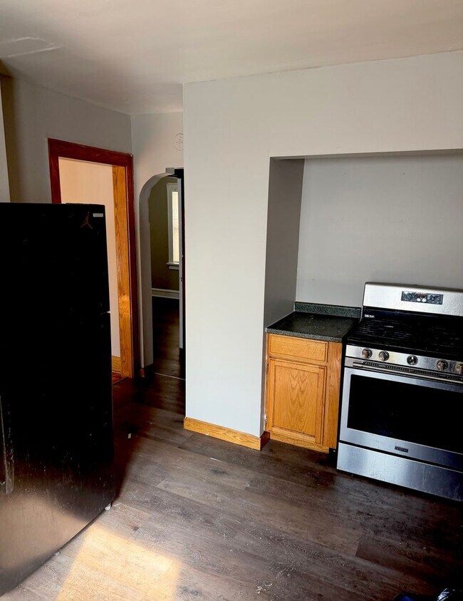 Building Photo - 2444 N 55th St