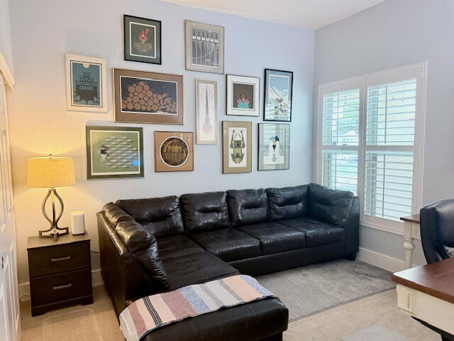 Building Photo - Spacious 3-Bedroom Oasis with 2 Full Baths in Las Vegas - Your 2234 Sq. Ft. Dream Awaits!