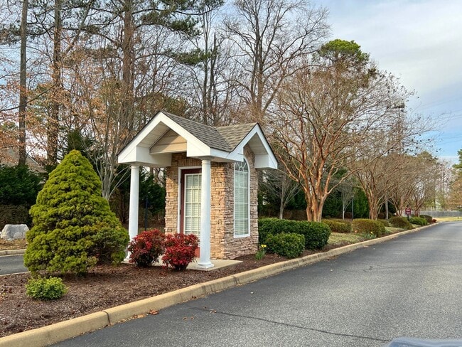 Building Photo - Easy Single Floor Living