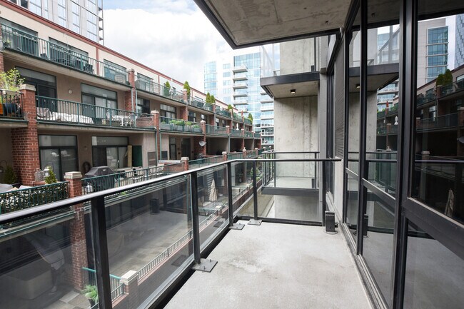 Building Photo - 111 S Peoria St