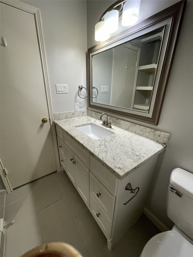 Building Photo - 864 Wax Myrtle Ln