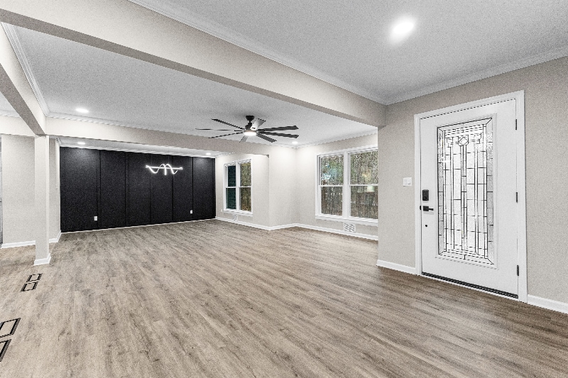 Building Photo - 4145 White Oak Dr