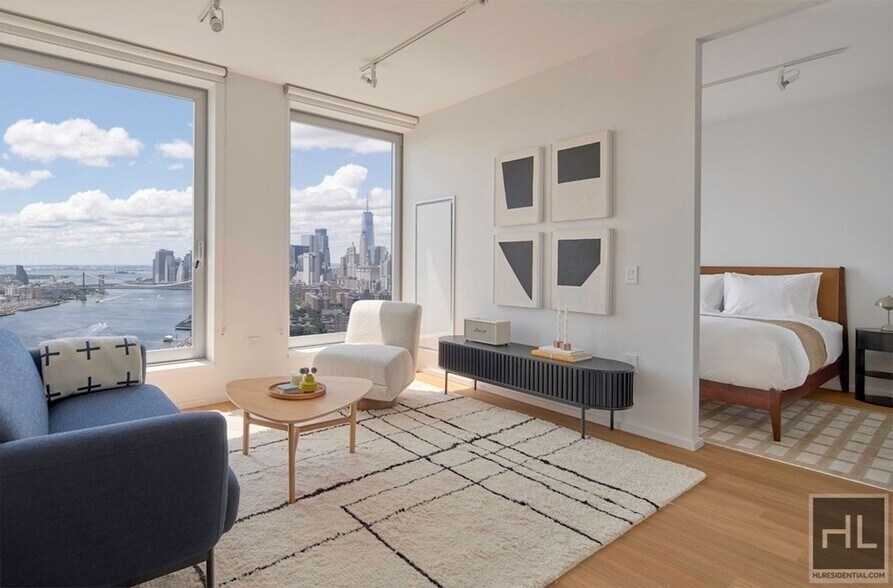 Primary Photo - 5 S 5th St