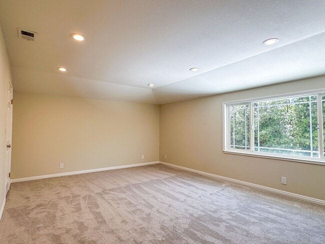 Building Photo - 4577 Meadowhurst Ct