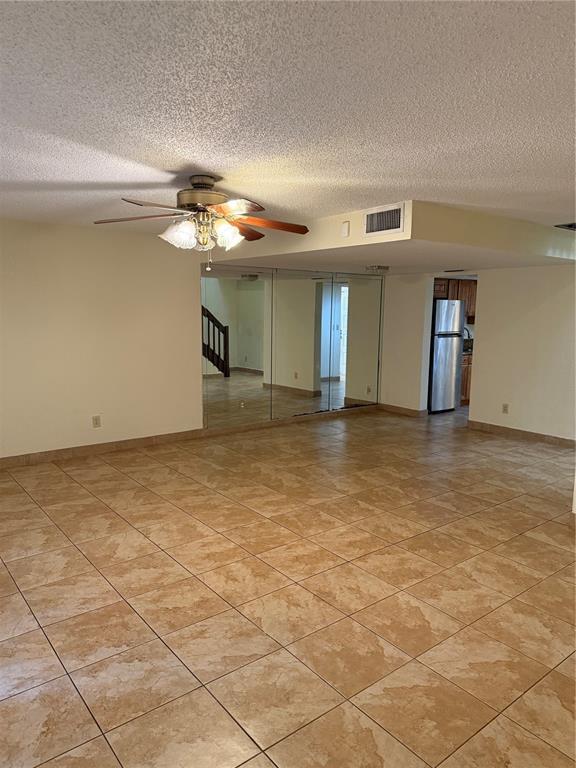 Building Photo - 2142 Nova Village Dr