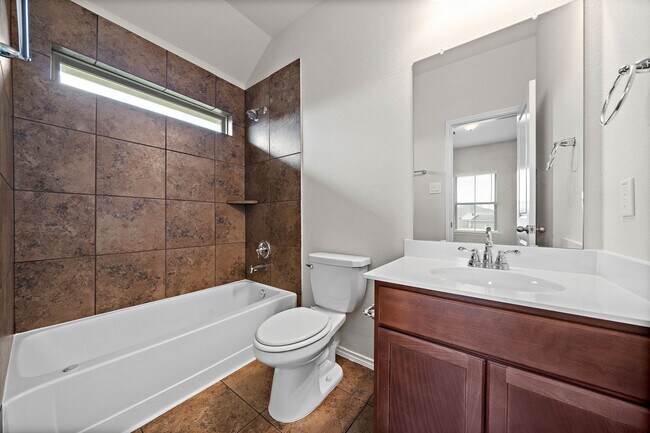 Building Photo - 8706 Sunbury Oak Cir