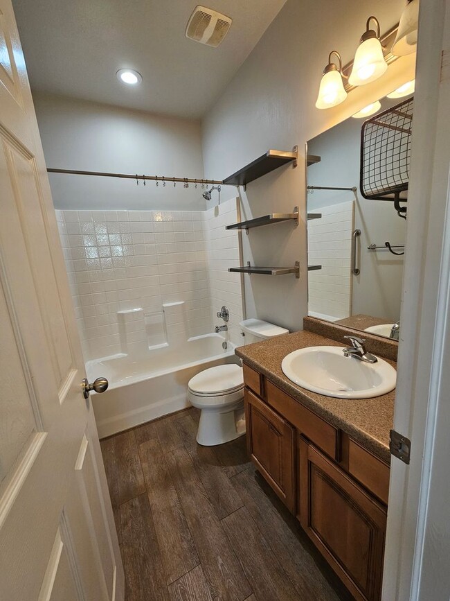 Building Photo - 3 Bedroom, North Salt Lake Gem with RV Parking, Workshop & Spacious Backyard Retreat