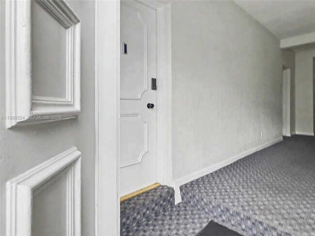 Building Photo - 2270 NE 68th St